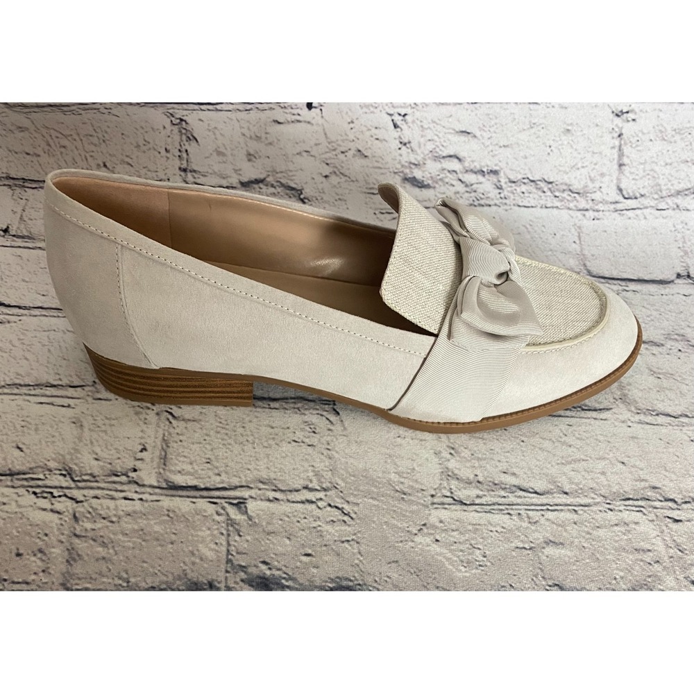 Bandolino NWOT Womens Lindio Loafers 11M Natural Cream Bow Slip On - Picture 8 of 15